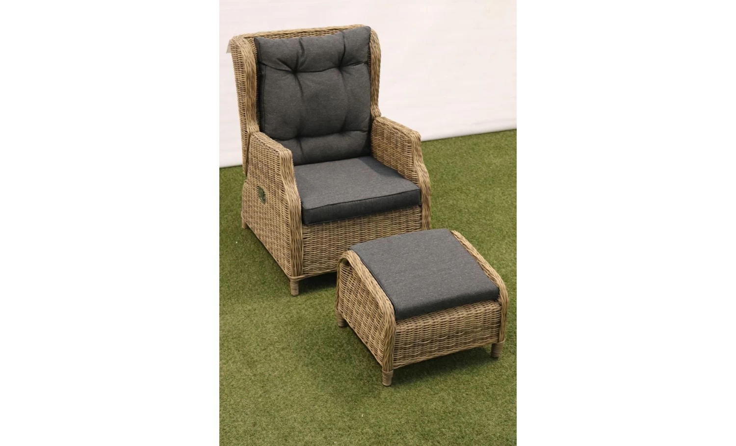 Puglia Verstelbare Stoel Met Voetenbank 5 Puglia Verstelbare Stoel Met Voetenbank - Afbeelding 5